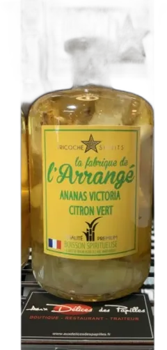 photo du vin Rhum Arrangé Ananas Citron Vert la Fabrique Tricoche Spirits