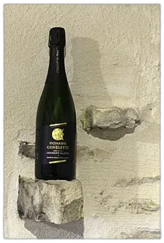 photos du vin Cremant du Jura Blanc-75cl-12 Domaine Geneletti