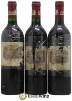 vue du vin Château Lafite Rothschild 1er Grand Cru Classé 1986