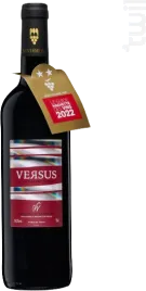 photos du vin Versus