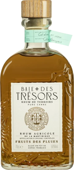 photo Baie des Trésors Rhum Agricole de Martinique “Fruits des Pluies“ Brun 50°