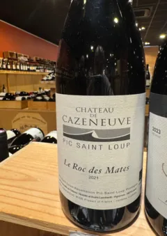 photo du vin Pic Saint Loup les Calcaires Chateau de Cazeneuve Bio