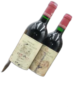 photo du vin Chateaau Petit Village Pomerol. Lot