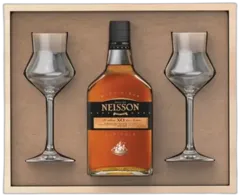 photo du vin Martinique Neisson xo 2 Verres et Plateau