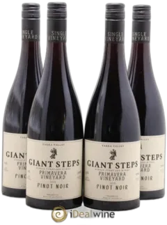photos du vin Rising Pinot Noir 2022