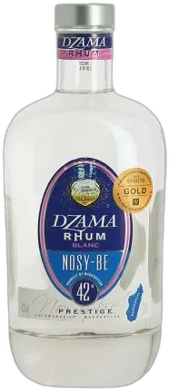 photo Dzama Nosy be Rhum Blanc de Madagascar