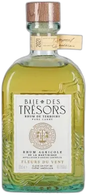 vue du vin Baie des Trésors Rhum Agricole de Martinique "Plein Soleil" Blanc