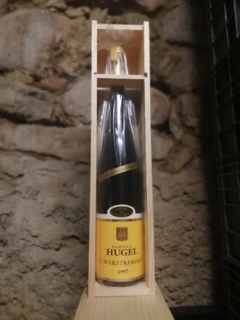 photo Hugel Gewurztraminer Sgn s 1997 Magnum