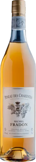 photo Pineau des Charentes Domaine Fradon Vigneron-Artisan à Reaux Sur Trèfle