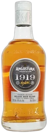 photo Angostura 1919 8 Ans d’Âge