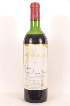 photo 1967 Pauillac Château Mouton Baron Domaine Rothschild Grand Cru Classé Étiquette Tâchée) Rouge Bordeaux