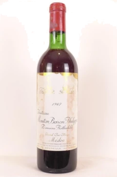 photo 1967 Pauillac Château Mouton Baron Domaine Rothschild Grand Cru Classé Étiquette Tâchée) Rouge Bordeaux