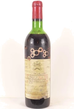 photo 1967 Pauillac Château Mouton Rothschild Grand Cru Classé Étiquette Sale) Rouge Bordeaux