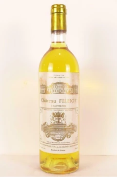 photo 1988 Sauternes Château Filhot Grand Cru Classé Étiquette Tâchée) Liquoreux Bordeaux