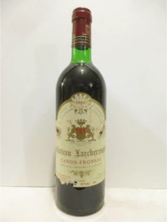 photo 1986 Canon-Fronsac Château Larchevesque Étiquette Abîmée) Rouge Bordeaux