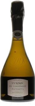 photo Femme de Champagne Grand Cru Bouteille