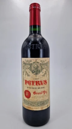 photo Petrus 1997 Pomerol