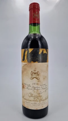 photo Château Mouton Rothschild 1974 Pauillac 1er Grand Cru Classé