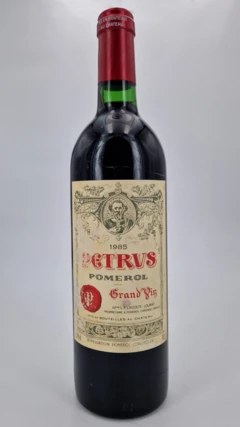 photo Petrus 1985 Pomerol