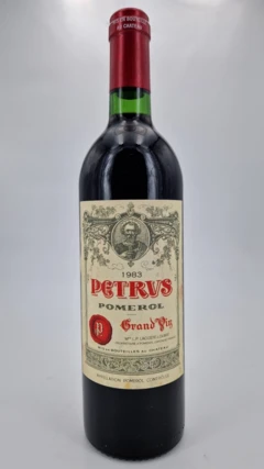 photo Petrus 1983 Pomerol