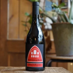 photo Hautes Côtes de Beaune Rouge 2022 Maison en Belles Lies