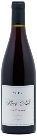 photo Jeff Carrel Pinot Noir