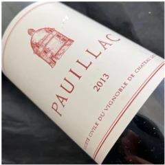 photo Pauillac de Latour 1996