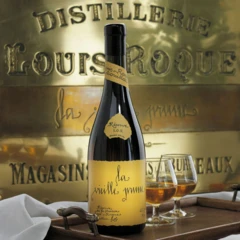 photo la Vieille Prune de Souillac 43vol. Distillerie Louis Roque, Magnum