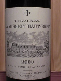 photo Graves Pessac Leognan Chateau la Mission Haut Brion 2000