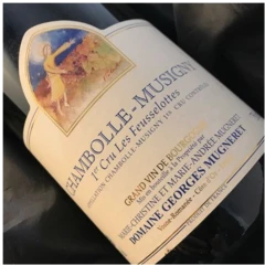 photo Domaine Georges Mugneret Chambolle Musigny les Feusselottes 2010