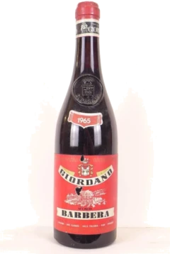 photo 1965 Barbera Giordano Rouge Piémont Italie