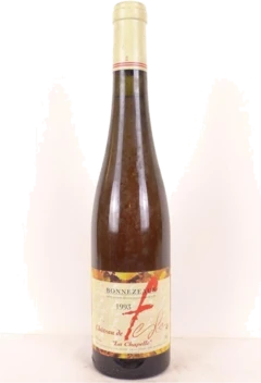 photo 1993 Bonnezeaux Château de Fesles la Chapelle Liquoreux Loire Anjou