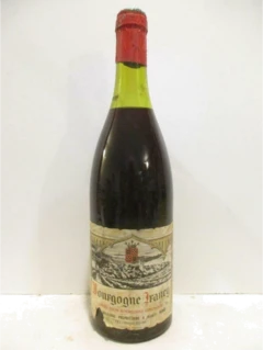 photo Années 70 Irancy Delaloge Non Millésimé Années 1970 à 1980 b2 Rouge Bourgogne
