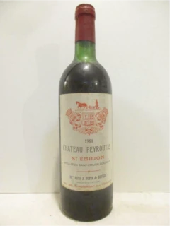 photo 1981 Saint-Émilion Château Peyroutas Mmes Baye et Dupin de Beyssat Rouge Bordeaux