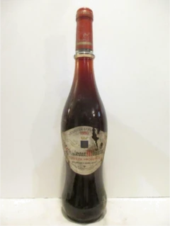 photo 1980 Côtes de Provence Château Minuty Cuvée de l’Oratoire Étiquette Abîmée) Rouge Provence