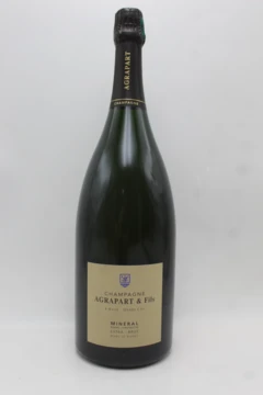 photo Minéral Extra Brut Blanc de Blancs Champagne Agrapart & Fils 2017