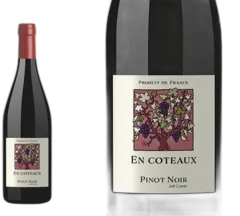 photo en Côteau Pinot Noir 2022 by Jeff Carrel