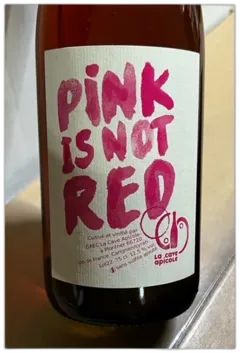 vue du vin Pink is Not Red