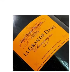 photo Champagne Veuve Clicquot la Grande Dame 2015 Magnum