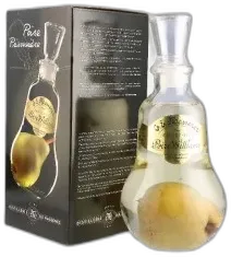 photo Eau de Vie de Poire Williams Poire Emprisonée
