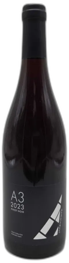 photos du vin Pinot Noir Domaine Yui