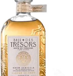 photo du vin Baie des Tresors Fleurs du Vent Rhum Martinique