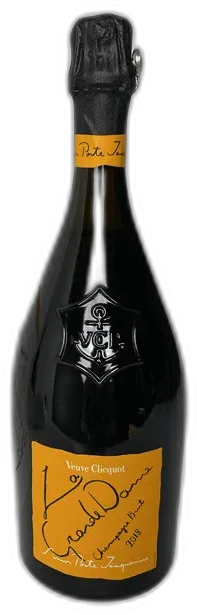 photo du vin la Grande Dame Veuve Clicquot x Simon Porte Jacquemus 2018 Veuve Clicquot Ponsardin
