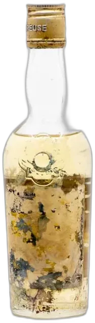 photo du vin Peres Chartreux Chartreuse 1966 Demie